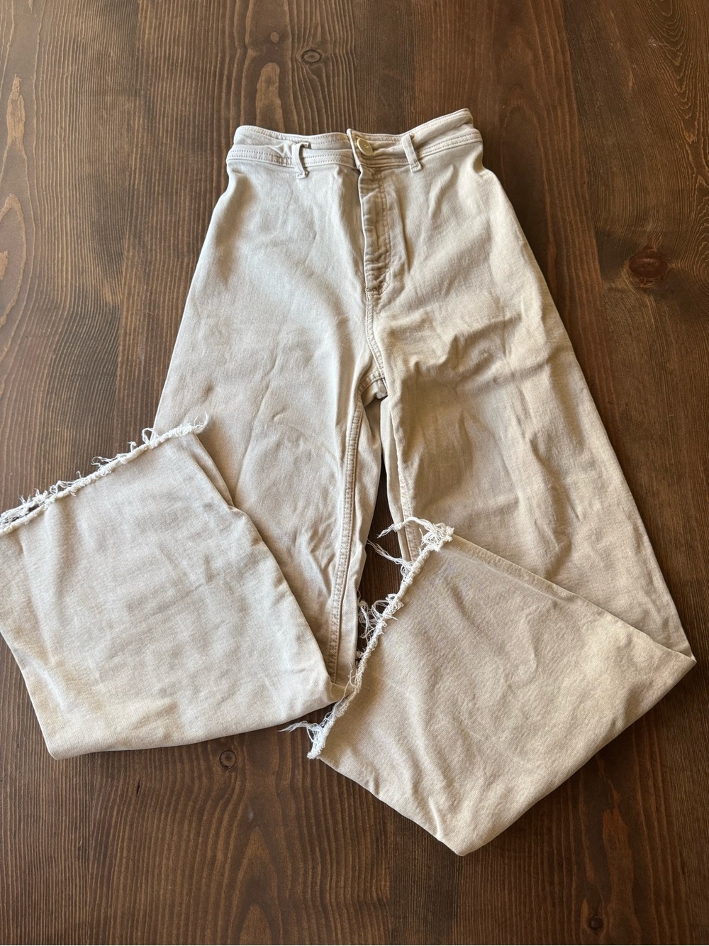 Zara Wide-Leg Raw Hem Jeans